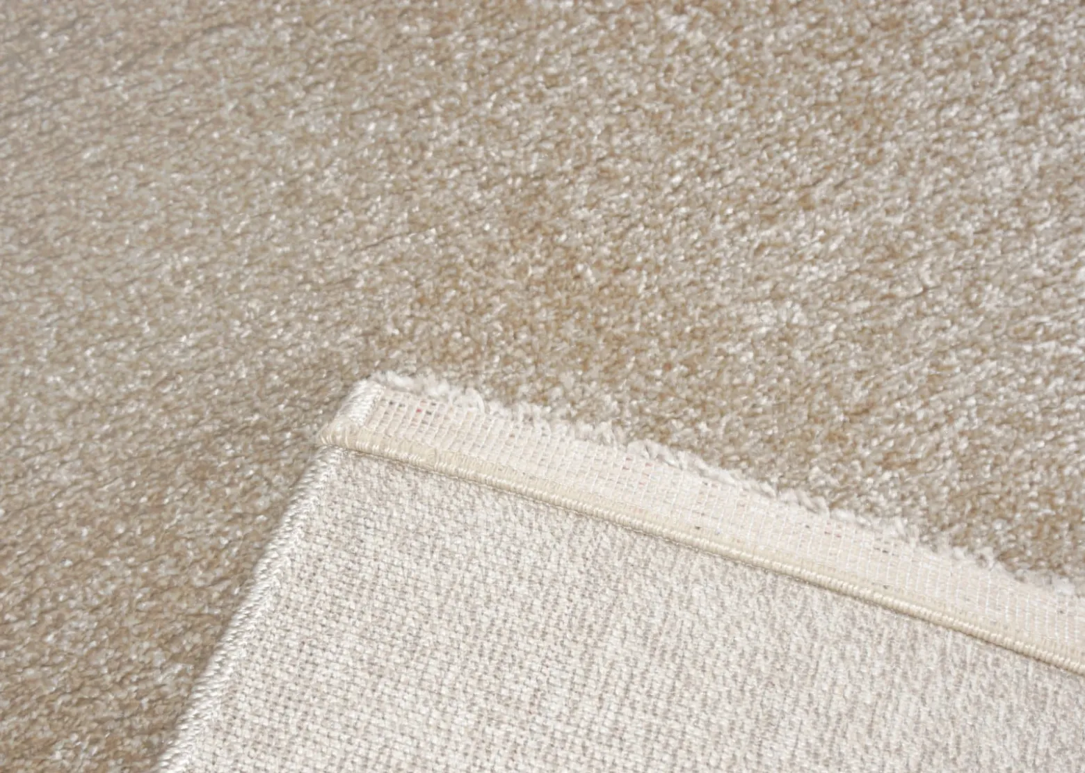 Hochflor Teppich uni hellbraun pflegeleicht Astra Samoa
