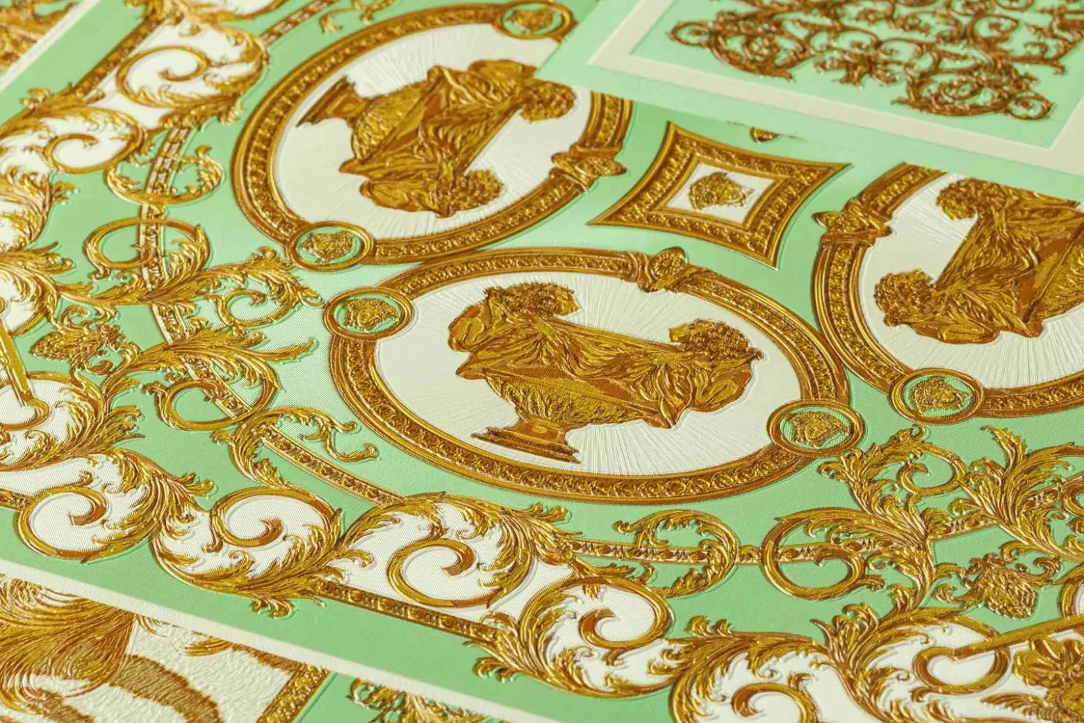 Tapete Versace Home Kacheln grün gold Metallic 370482