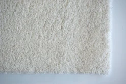 Teppich flauschig einfarbig weiß Hochflor Astra Salerno