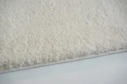 Teppich flauschig einfarbig weiß Hochflor Astra Salerno