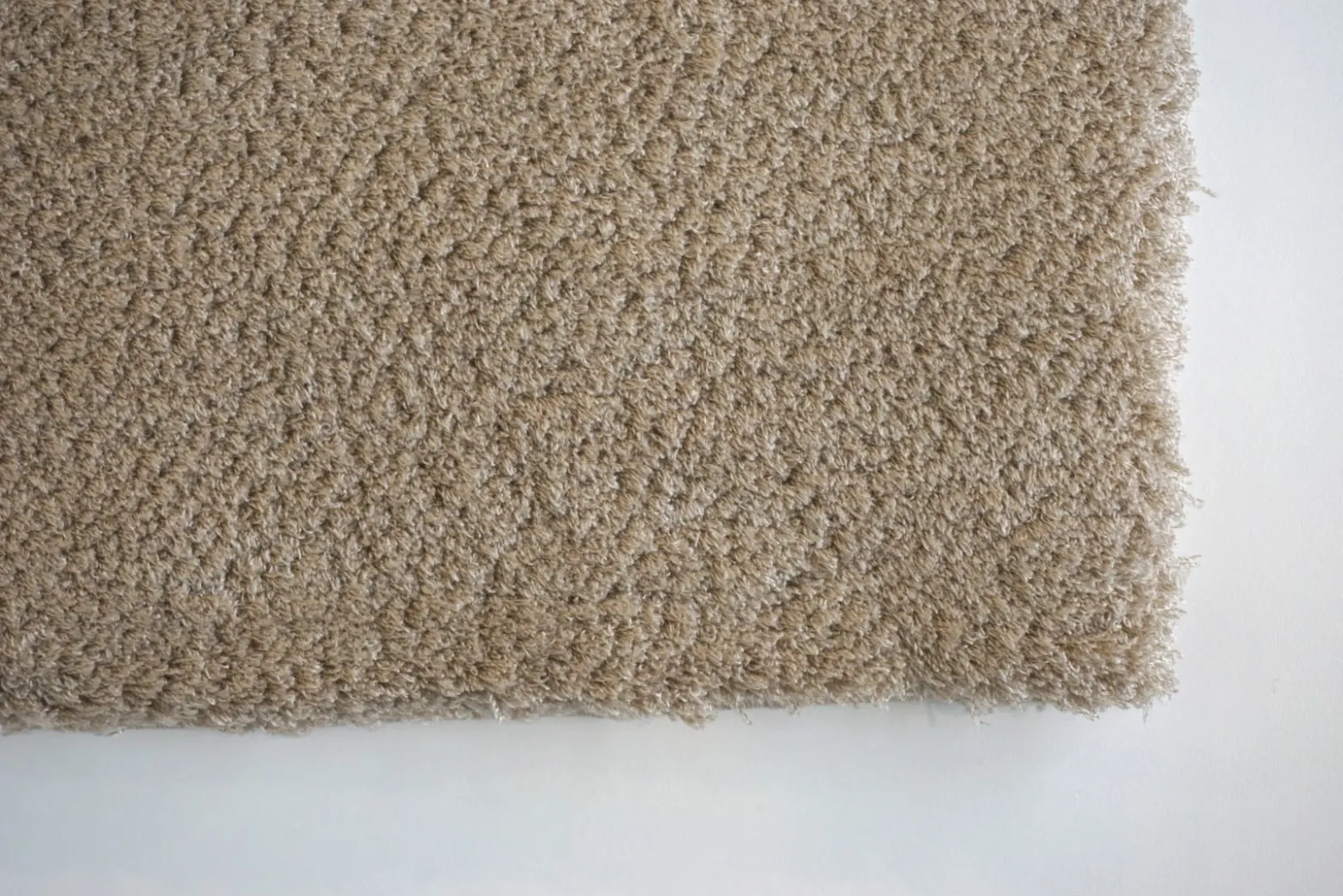 Teppich flauschig uni hellbraun Hochflor Astra Salerno