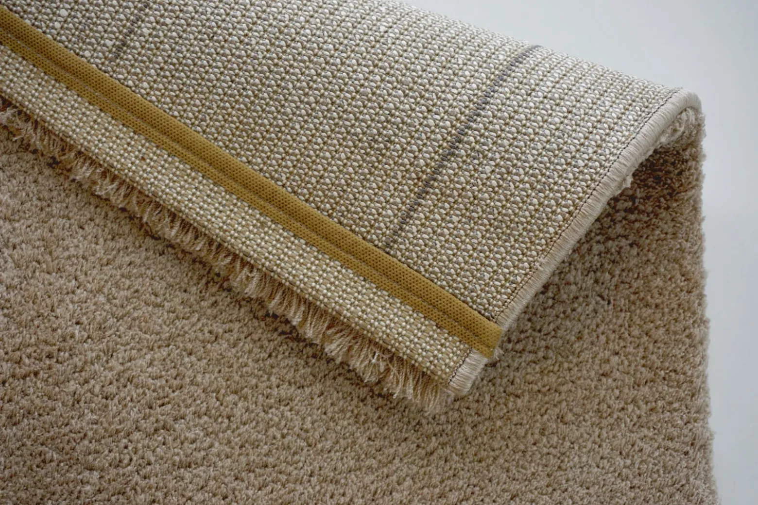 Teppich flauschig uni hellbraun Hochflor Astra Salerno