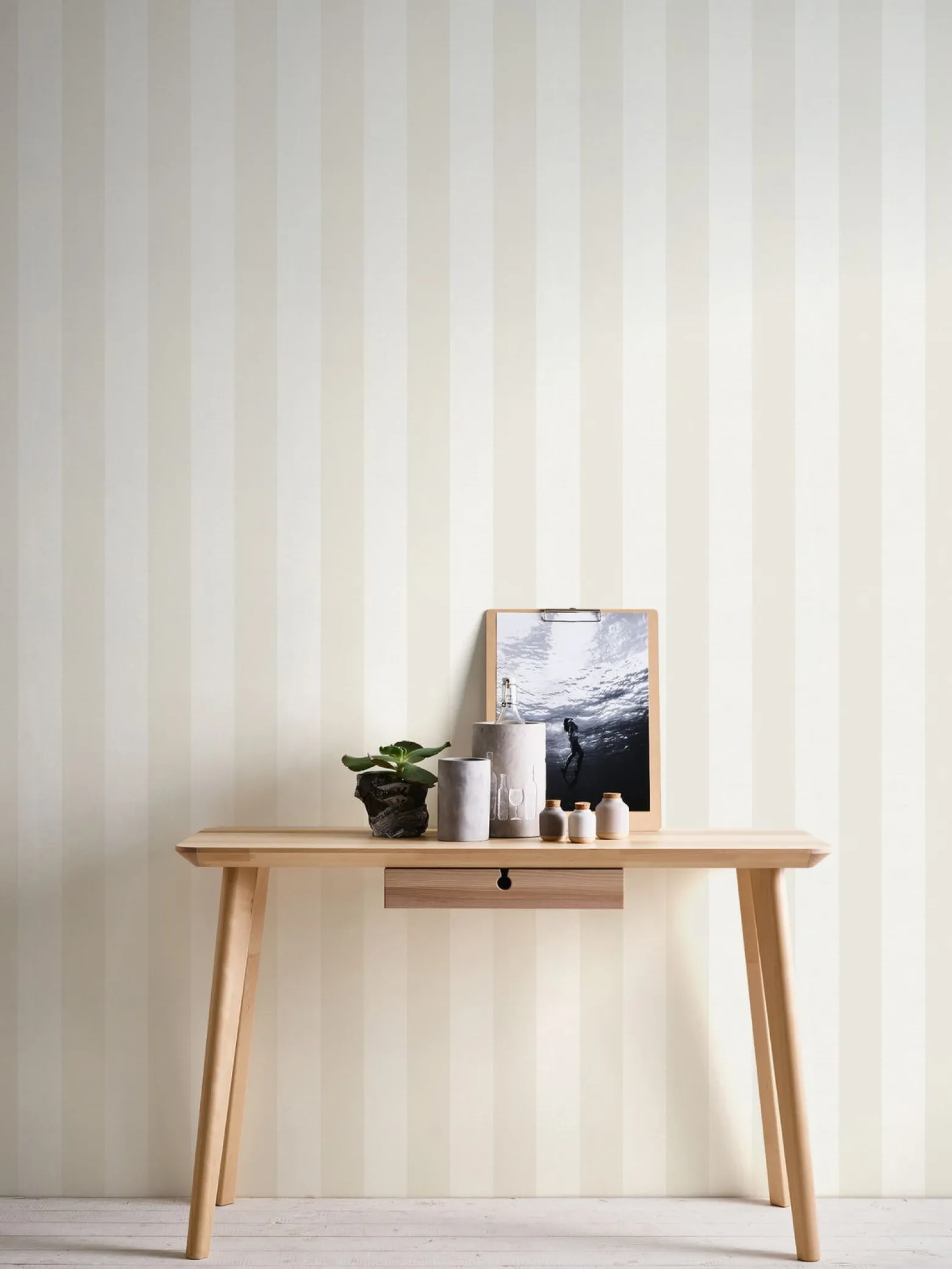 Vliestapete Streifen Muster Cremeweiß Beige 3140-55