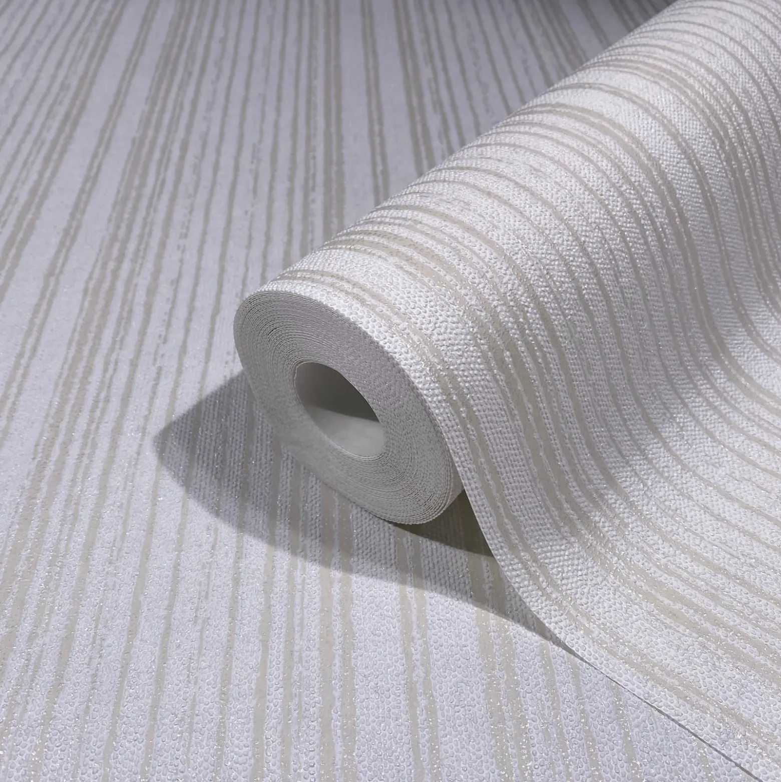 Vliestapete Streifen Weiß Beige Metallic 82443