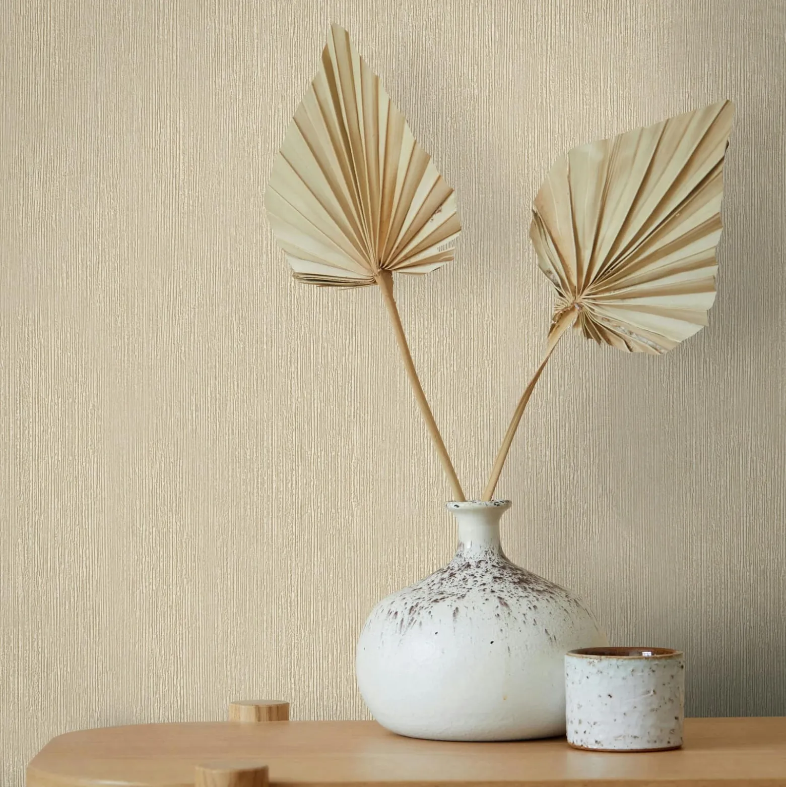 Vliestapete Uni Holzoptik Struktur Beige Creme 35358