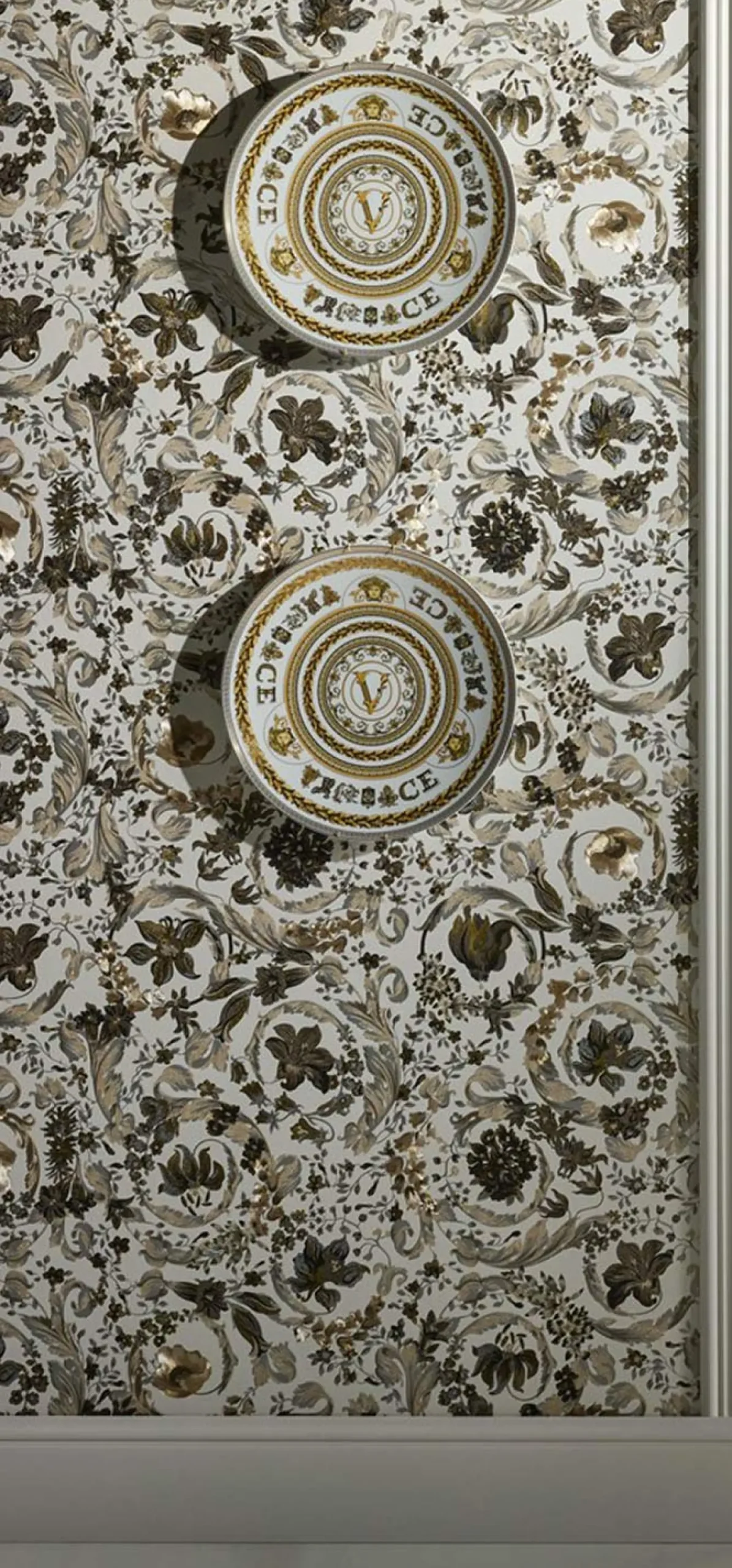 Vliestapete Versace Weiß Gold Silber Floral 38706-6