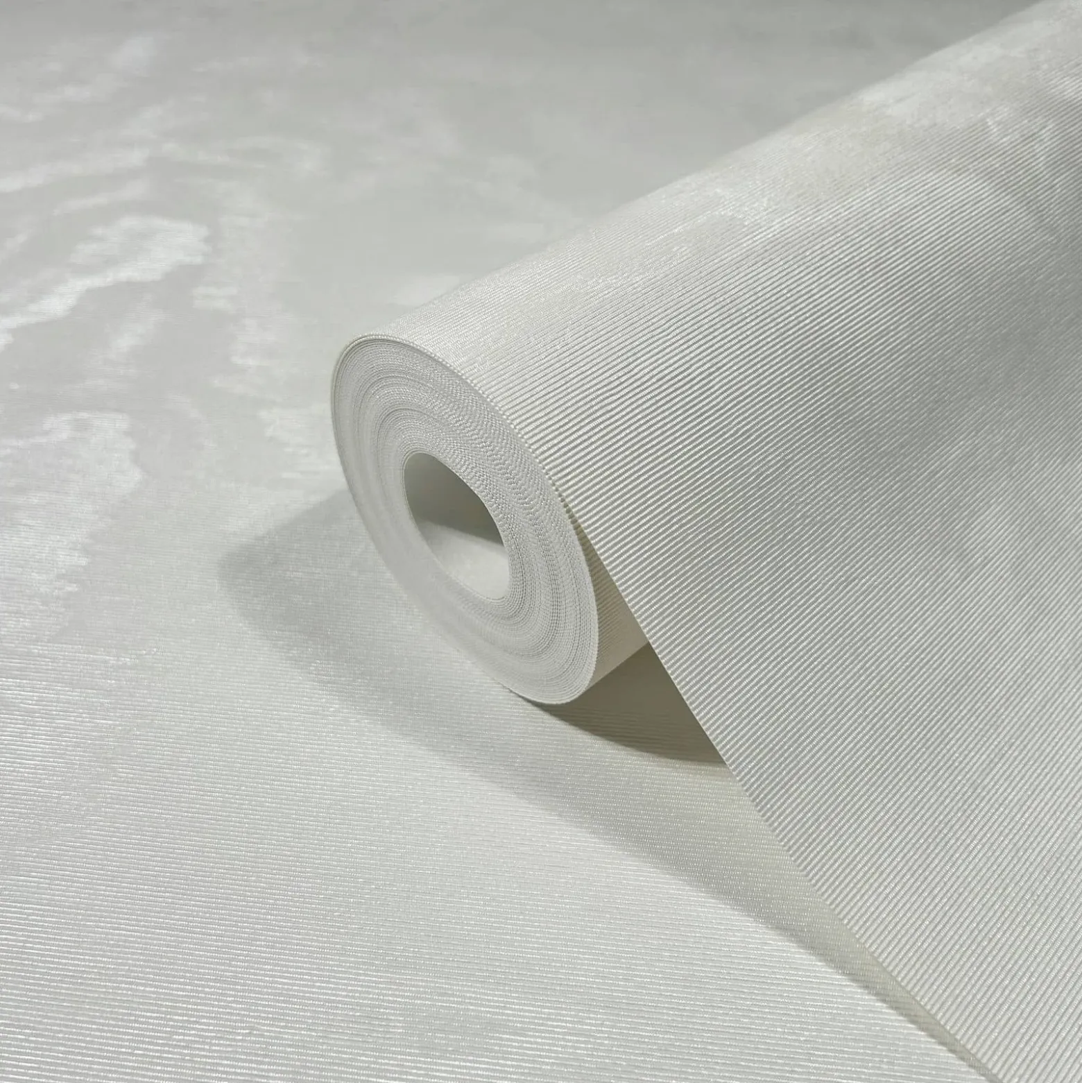 Vliestapete Wellen Muster Creme Metallic 86540